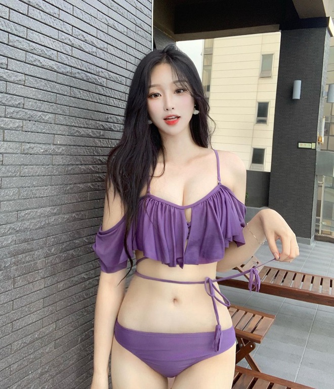 Vẻ đẹp nóng bỏng của hot girl Hàn Quốc hút triệu follow - 1